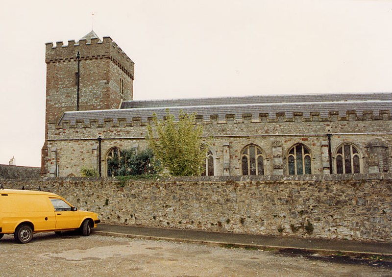 File:St Martin and St Mary, Chudleigh, Devon - geograph.org.uk - 1729255.jpg