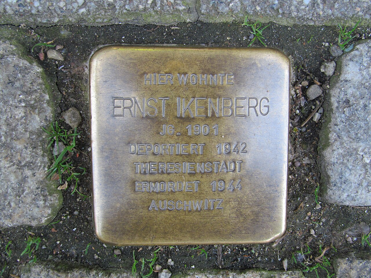 Stolperstein Ernst Ikenberg, 1, Göpenstraße 13, Sangerhausen, Landkreis Mansfeld-Südharz.jpg