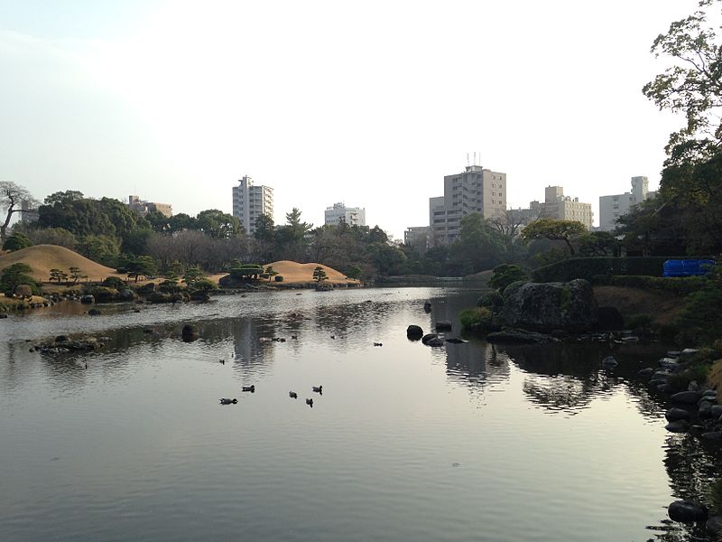 File:Suizenji Joju Garden 4.JPG