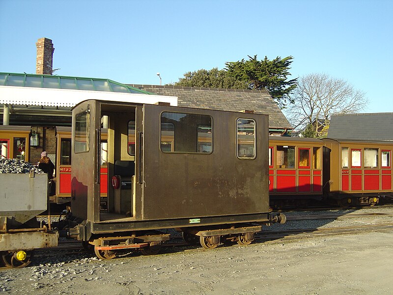 File:Talyllyn Railway van 70 - 2009-01-01.jpg
