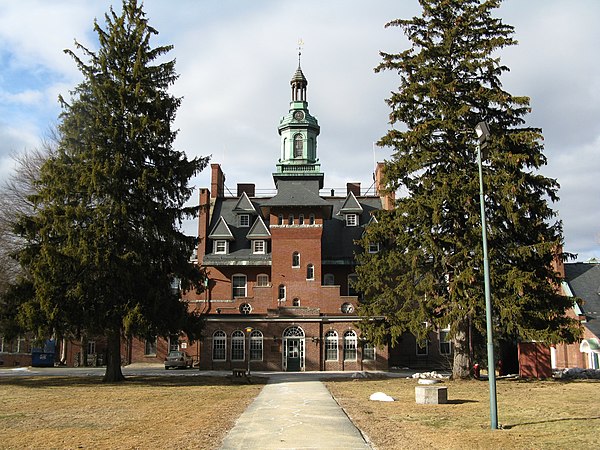 Tewksbury Hospital, Old Administration Building