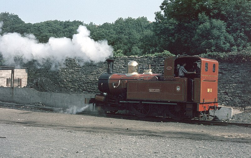 File:The Isle of Man Railway at Douglas in July 1983 (2).jpg