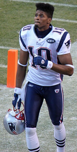 <span class="mw-page-title-main">Tiquan Underwood</span> American football player and coach (born 1987)