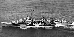 USS_De_Haven_(DD-727)_underway_on_14_May_1944