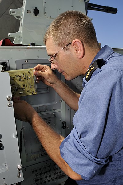 File:US Navy 100708-O-0000S-081 Master Seaman Shawn Zweers troubleshoots the Close-In Weapons System aboard HMCS Algonquin (DD 283).jpg