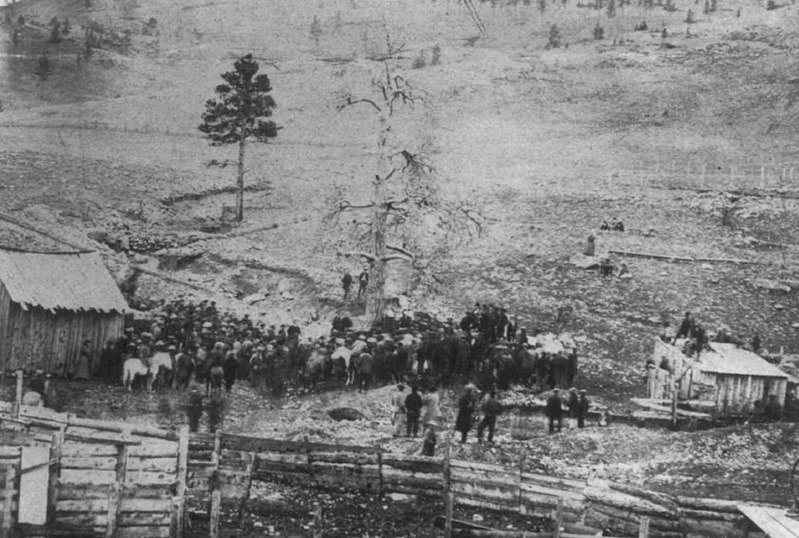 File:Vigilante Lynching Helena 1870.JPG