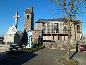 Villebaudon - Église Sainte-Anne.JPG