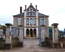 Villiers-Saint-Benoît-89-kaupungintalo-19.JPG