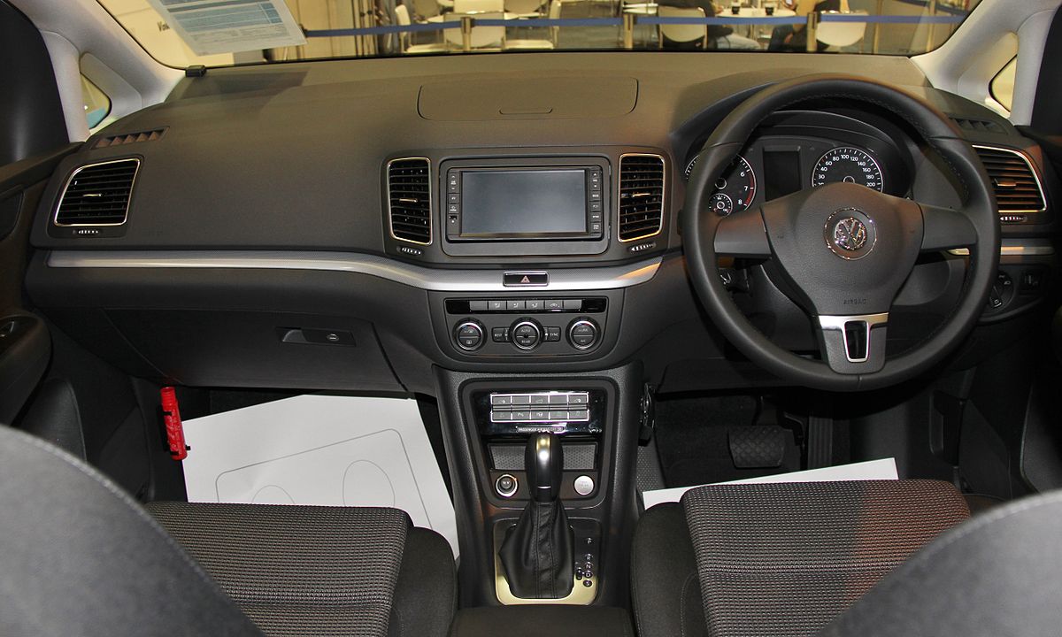 File Volkswagen Sharan Tsi Bluemotion Glanzen 2 Interior Jpg