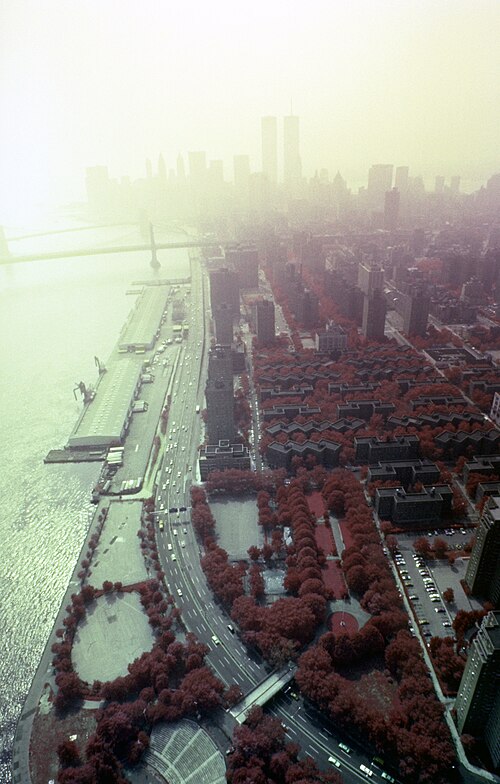 Lower Manhattan in 1980 with the twin towers visible in the background