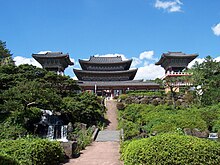 Yakchunsa Temple.jpg