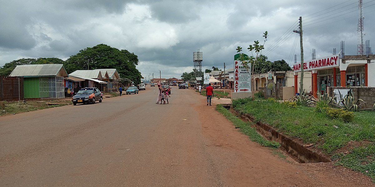 Г ан 5. Сухул Восточный регион гана. Гана город Навронго фото улиц. Ahafo Region Ghana.