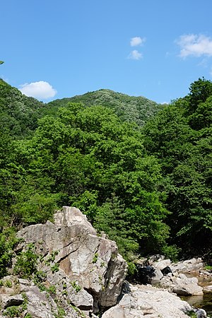 Yeoninsan Mountain 15.jpg