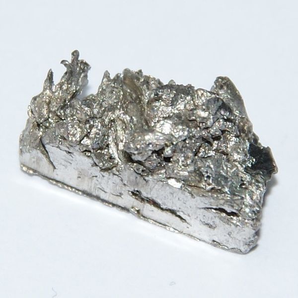 File:Ytterbium, 0.5 x 1 cm.jpg