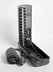 Apparatus for Measuring Blood Pressure. High Pressure. Data Shows