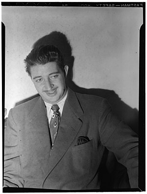 (Portrait of Johnny Bothwell, between 1938 and 1948) (LOC) (5189342129).jpg