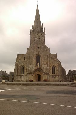 Église de Montebourg (4).jpg