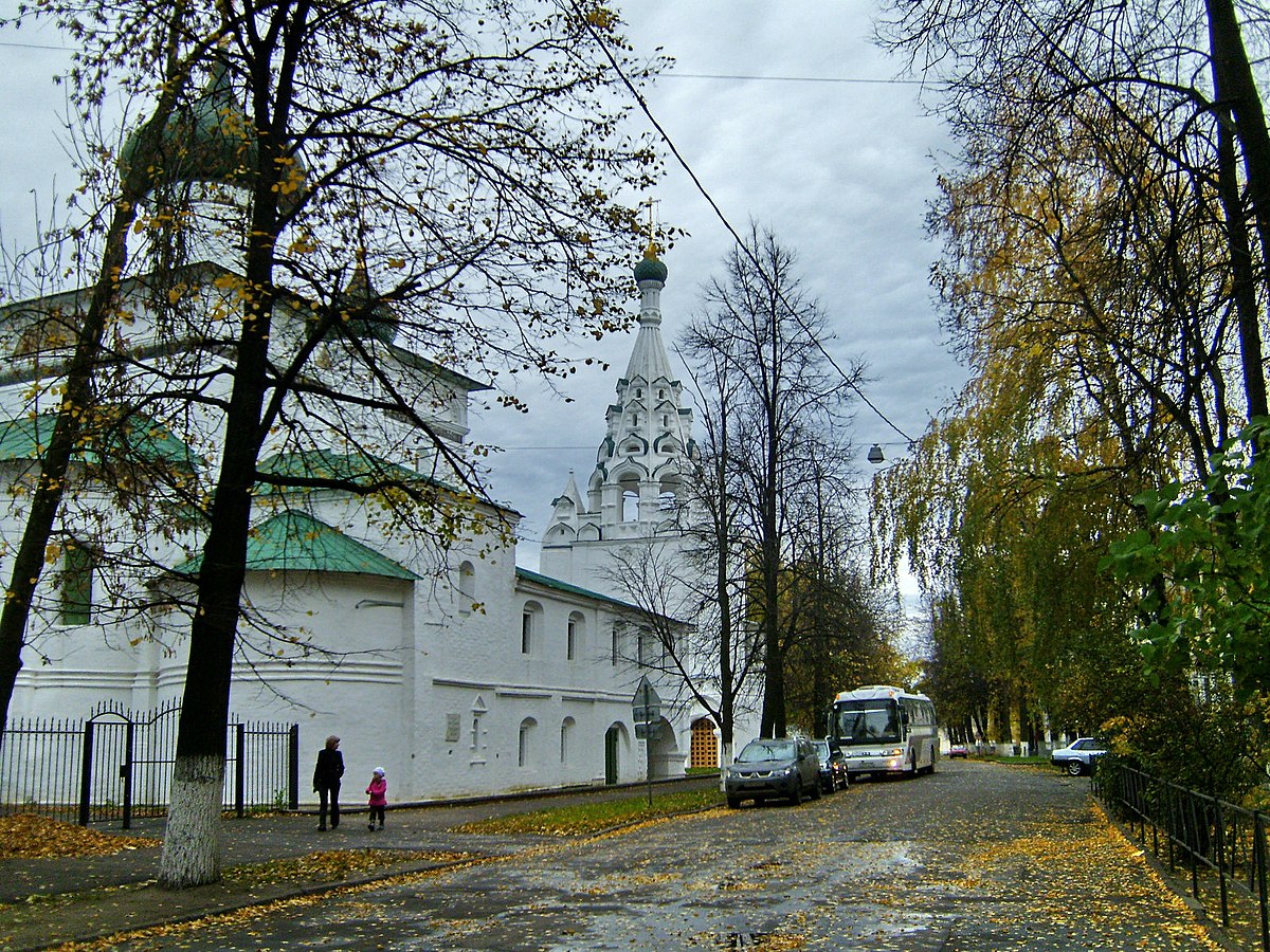 Технологическая улица ярославль. Церковь Рождества Христова Ярославль. Ярославль ул Кедрова. Ярославль улицы. Церковь Рождества Христова Ярославль история.