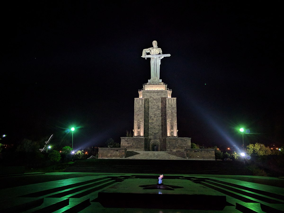 Фото армения мать армения