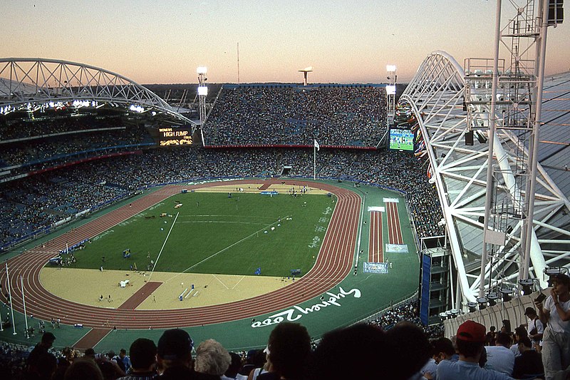 File:2000 Sydney Women's long jump final.jpg