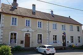 Das Rathaus in Granges-la-Ville