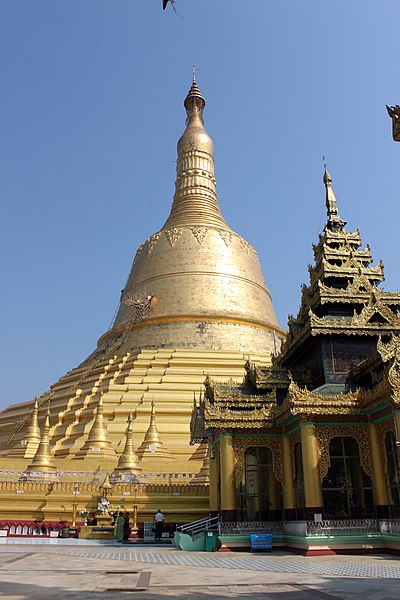 File:20200208 141902 Shwemawdaw Pagoda Bago Myanmar anagoria.JPG