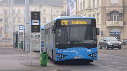 212-es busz a Boráros téren