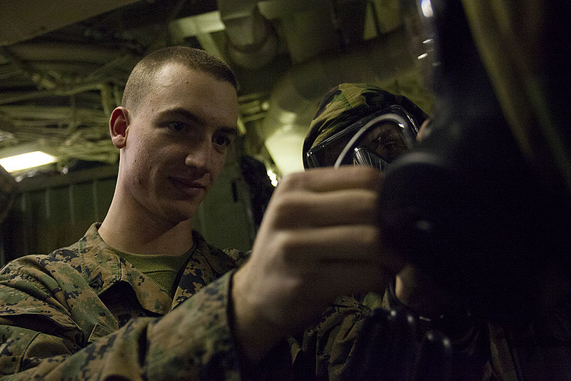 File:24th MEU conducts MOPP gear refresher course 150108-M-QZ288-148.jpg