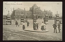 Norwich Thorpe station in 1911 A Postcard of Norwich Thorpe Railway Station 1911.JPG