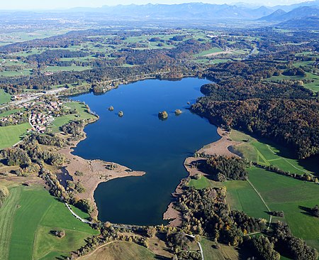 Aerial image of the Seehamer See (view from the west)