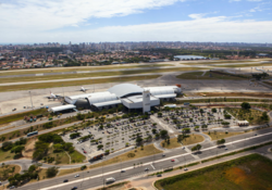 Aeroporto Internacional Pinto Martins (1).png