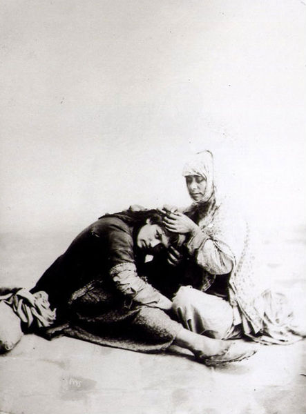 File:Antoin Sevruguin 15 Gypsy women.jpg