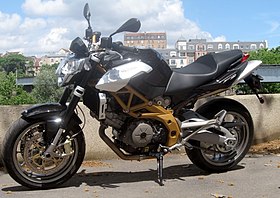 Illustratives Bild des Artikels Aprilia SL 750 Shiver