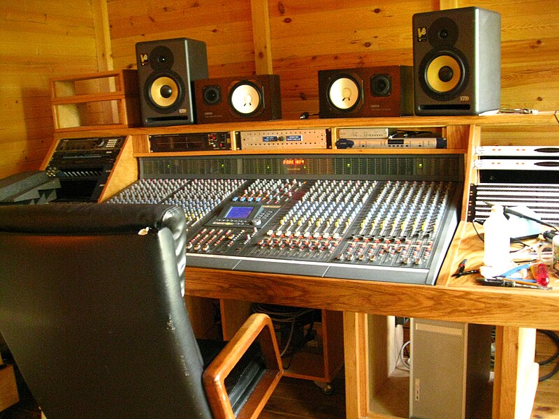 File:B Room of Supernatural Sound.jpg