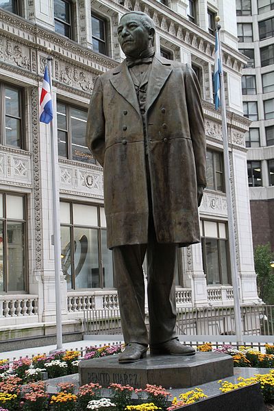 File:Benito Juárez Chicago.jpg