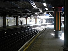 Looking east along the platform Bow, emerging from underground - geograph.org.uk - 863925.jpg