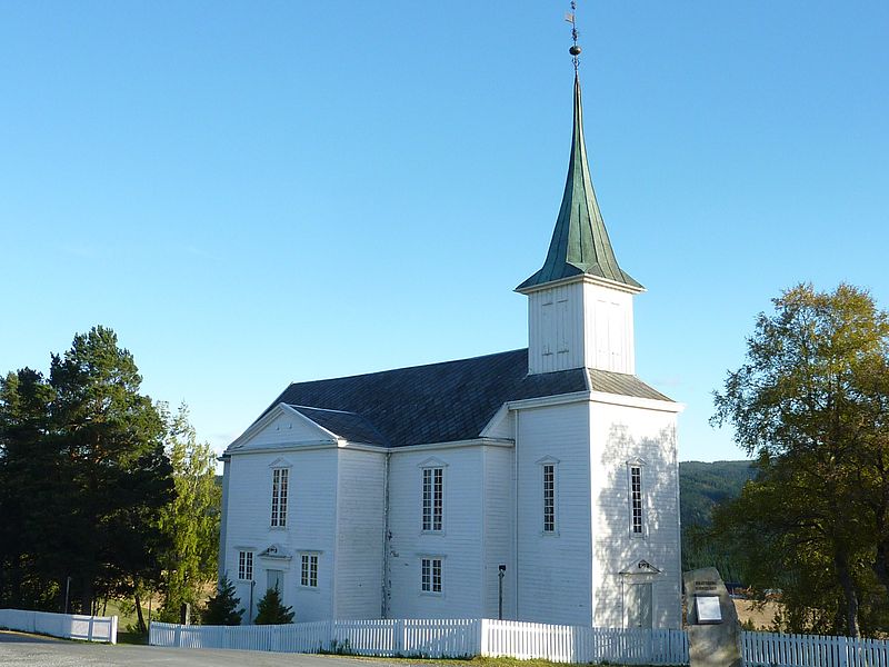 File:Bratsberg kirke.JPG