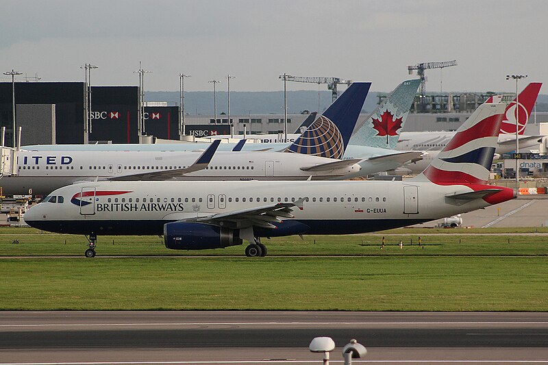 File:British Airways A320 (G-EUUA) @ LHR, Sept 2017.jpg