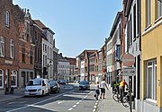 De Gentpoortstraat in de richting van de Schaarstraat