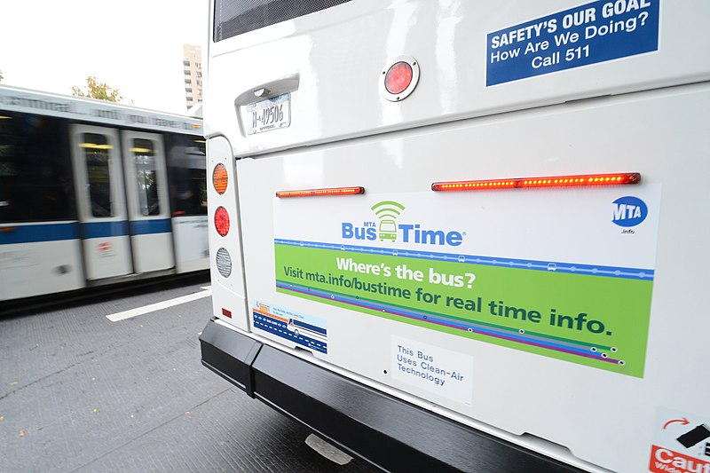 File:Bus Time Manhattan Launch (10142657575).jpg