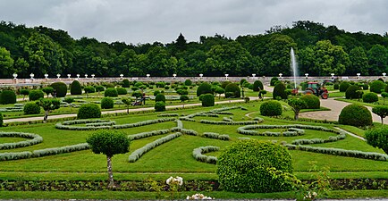 Jardin de Diane de Poitiers dans le parc du château de Chenonceau.