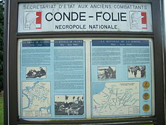 Informations, à l'entrée de la nécropole.