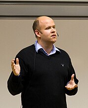 Spotify CEO Daniel Ek convinced Swift to return to Spotify after she released 1989 to wide commercial success without the platform. Cropped image of Daniel Ek.jpg