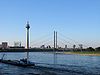 Düsseldorf Rheinkniebrücke.jpg