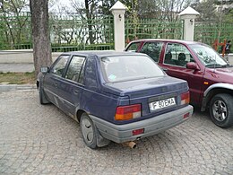 Dacia Nova Bucarest (2) .jpg