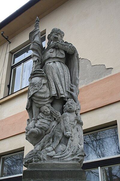 File:Detail of statue of Saint Wenceslaus near Třebíč Hospital in Třebíč, Třebíč District.jpg