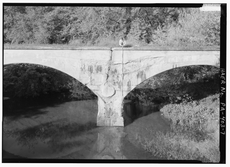 File:Detail view from east of the 1st water pier from north - Augwick Creek Bridge, Aughwick, Huntingdon County, PA HAER PA,31-AUGH,1-7.tif