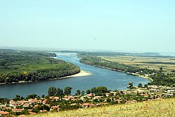 Панорамен изглед от Вардим с река Дунав