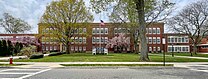 East Street Elementary School, Hicksville New York.jpg