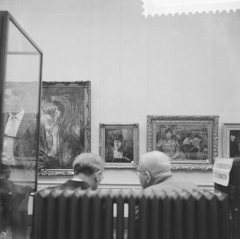 File:Eerste kijkdag van de collectie Regnault te Amsterdam ...